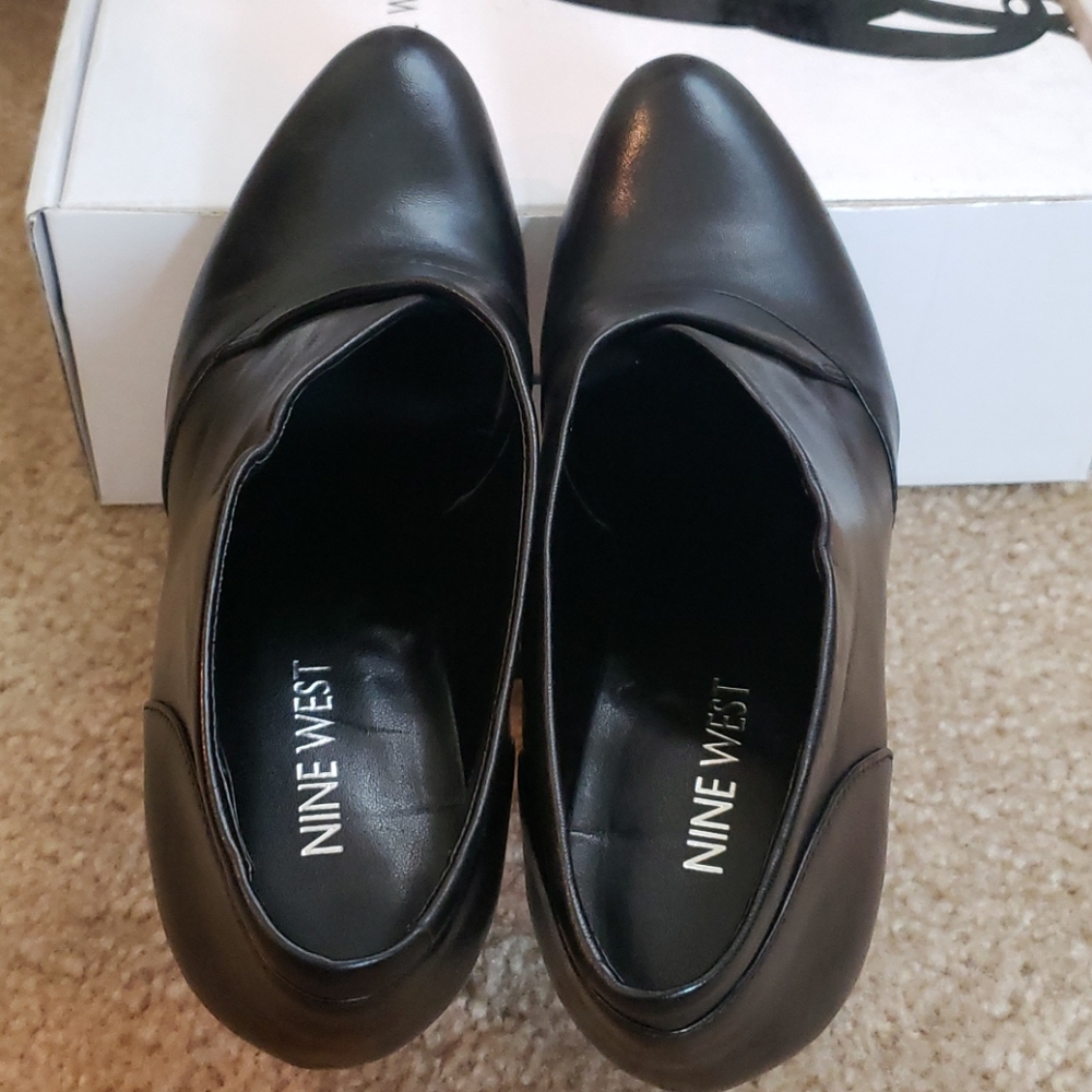 Black booties - Picture 4 of 5